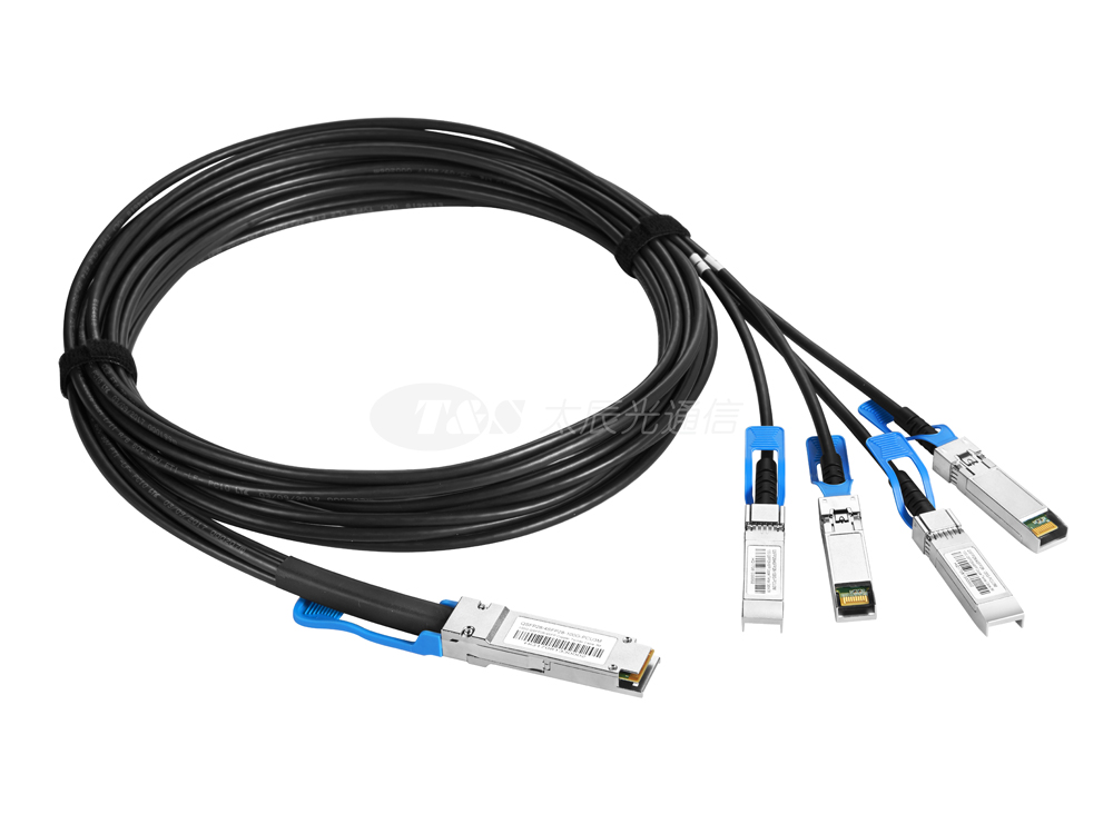 الفرق بين جهاز الإرسال والاستقبال البصري من الألياف G QSFP28 و جهاز الإرسال والاستقبال البصري من الألياف CFP4